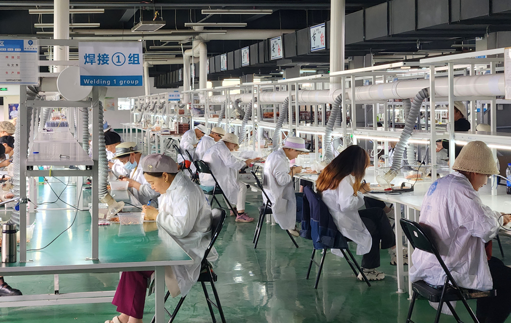 《宁夏日报》：海原县88858cc永利拓宽就业渠道让群众端稳“饭碗”